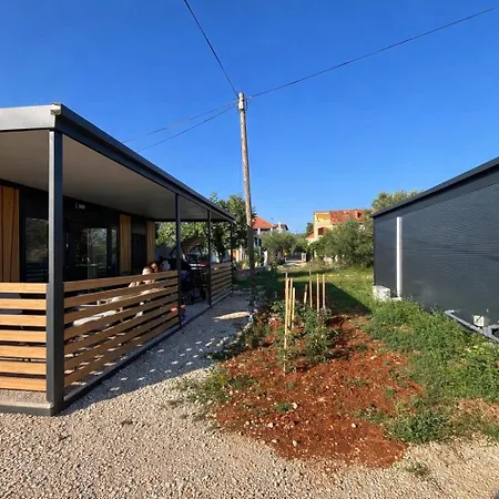 Camping Sea Mobile Sukošan